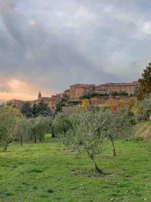 Vesper - Casale Con Piscina - Ad Galli Cantum Città della Pieve Esterno foto