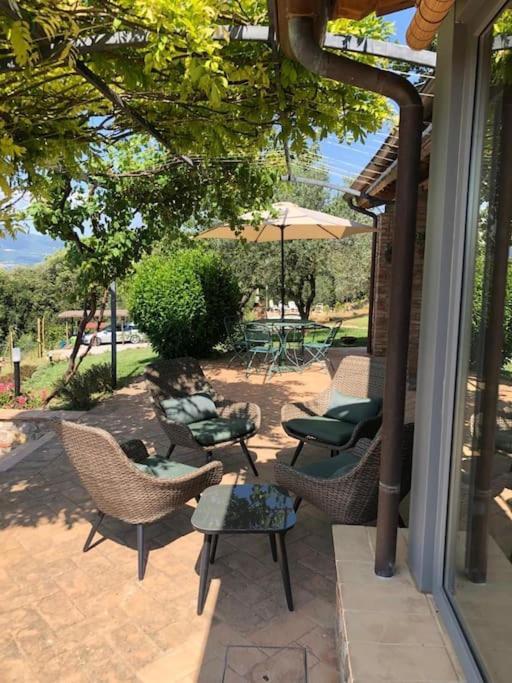 Vesper - Casale Con Piscina - Ad Galli Cantum Città della Pieve Esterno foto